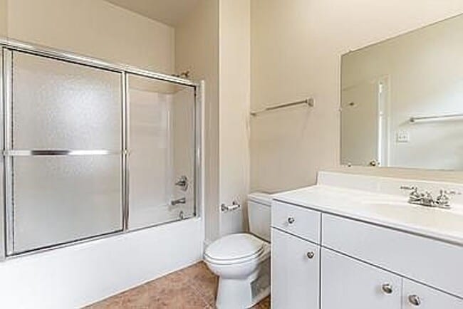 Building Photo - Spacious 3-Bedroom 3-Bath on Cary St.