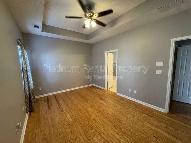 Building Photo - 231 Beckenham Ln