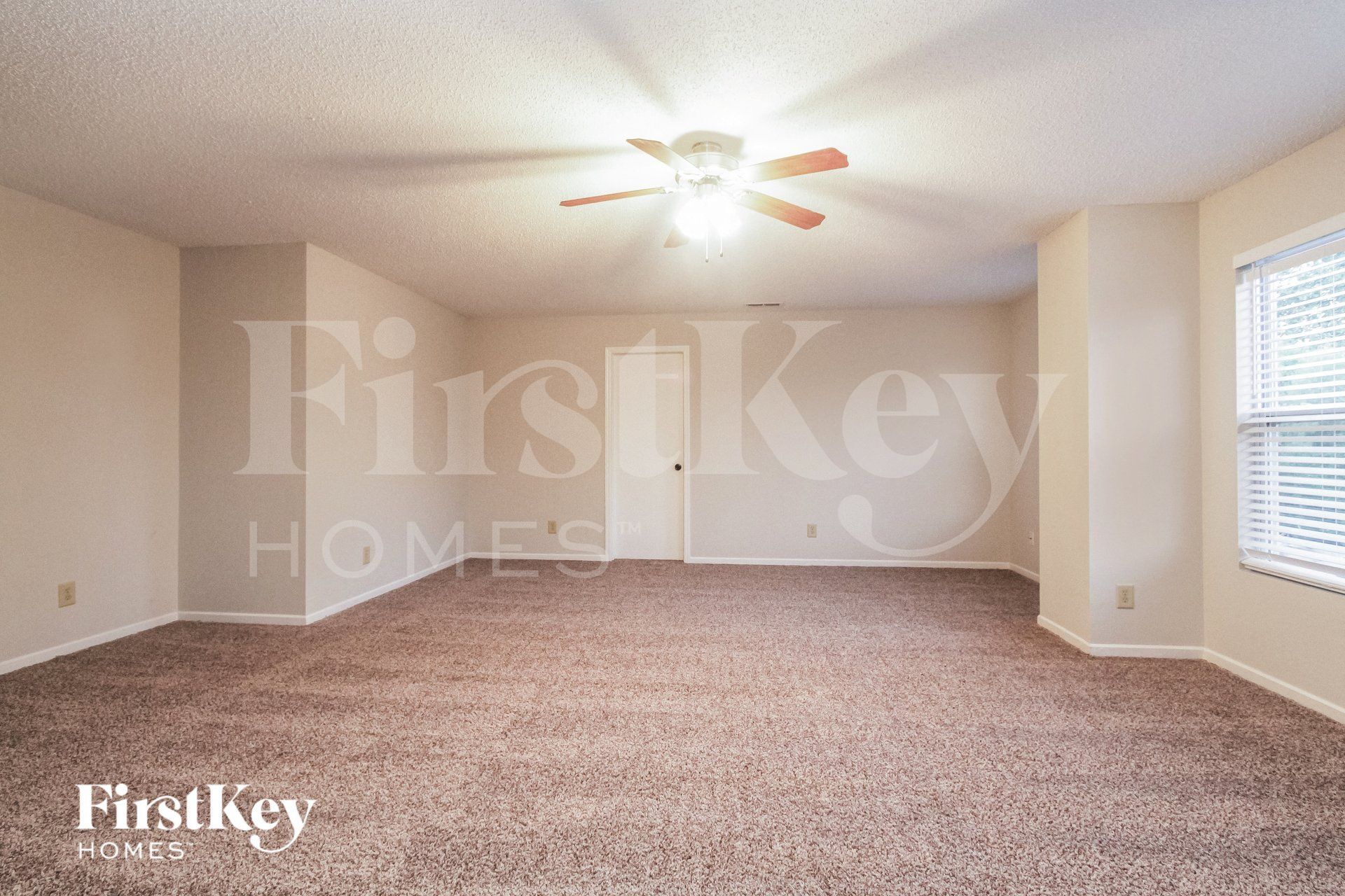 Building Photo - 679 Harvest Meadow Way