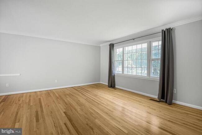 Building Photo - 11733 Ambleside Dr