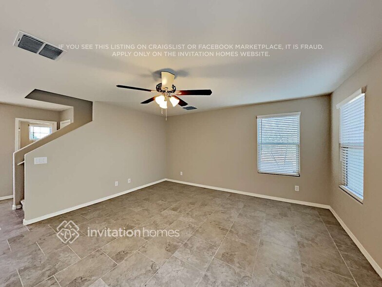 Building Photo - 8015 W Agora Ln