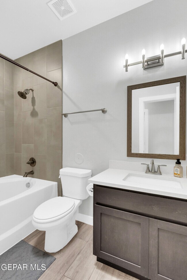 Building Photo - 15029 Concept Ct