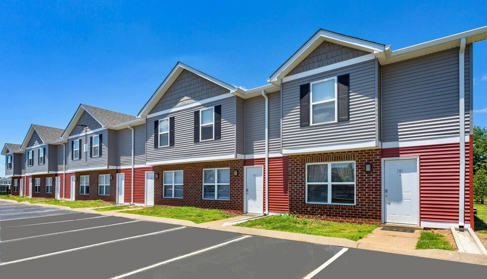 Chariot Pointe Apartments - 1710 E Northfield Blvd Murfreesboro TN ...