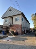 Building Photo - 2049 Lincoln Ave