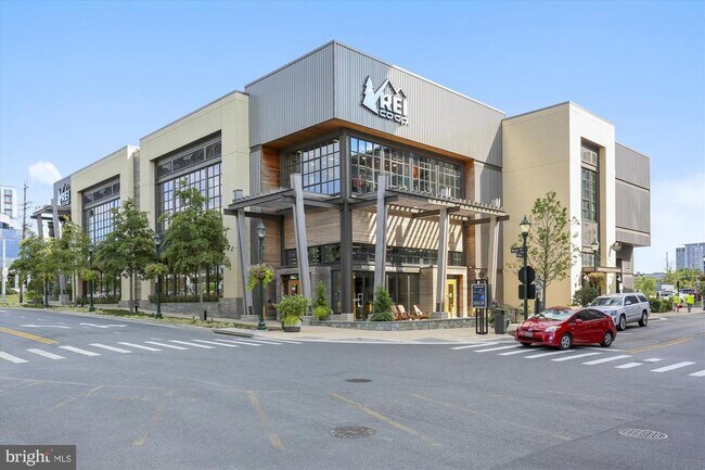 Building Photo - 10500 ROCKVILLE PIK