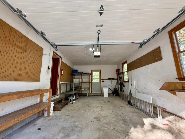 Building Photo - 19 Westerly Dr