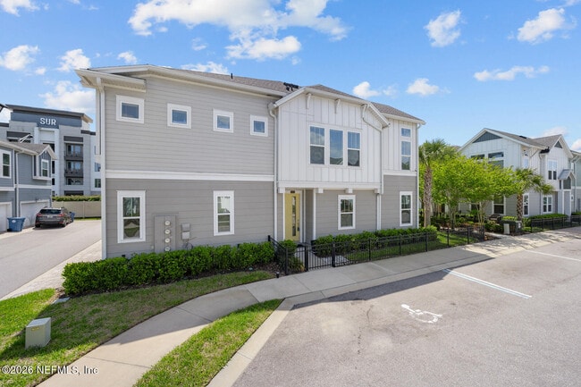 Building Photo - 7440 Loggerhead Ct