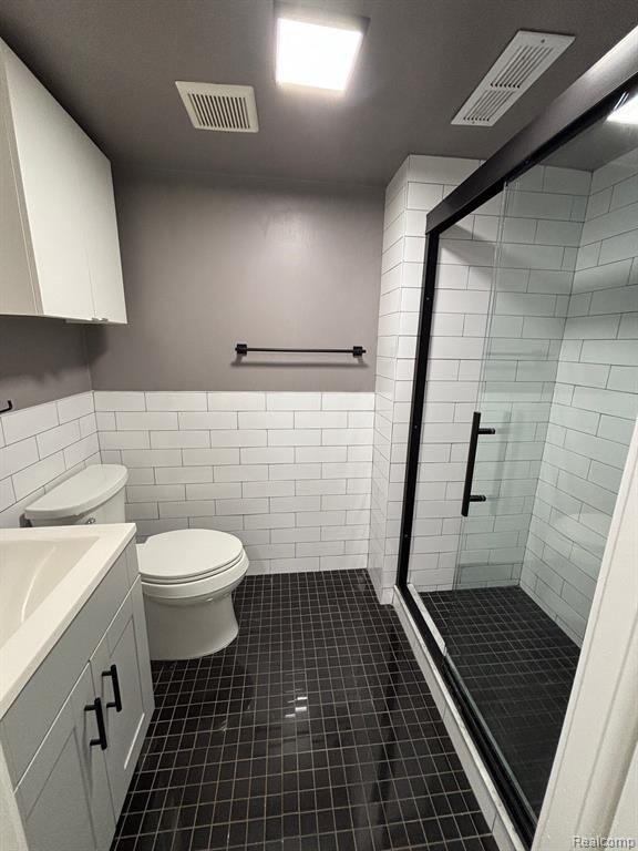 Building Photo - 2145 Browning St