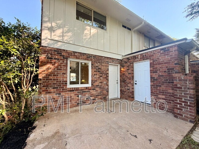 Building Photo - 1232 Grove Park Ln