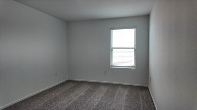 Building Photo - 15027 Rustic Moon Rd