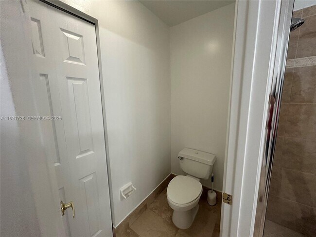 Building Photo - 16120 Opal Creek Dr