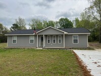 Building Photo - 202 Shetland Dr
