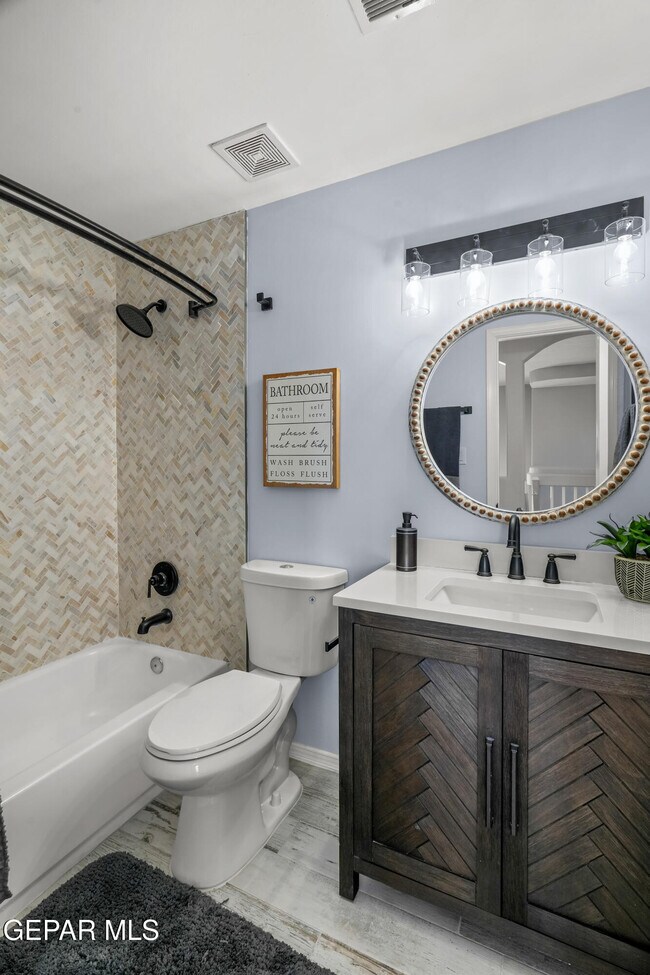Building Photo - 3209 Tierra Ave Pl