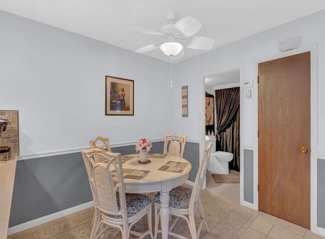 Building Photo - 2 Bedroom 2 Bath, Condo for Rent!