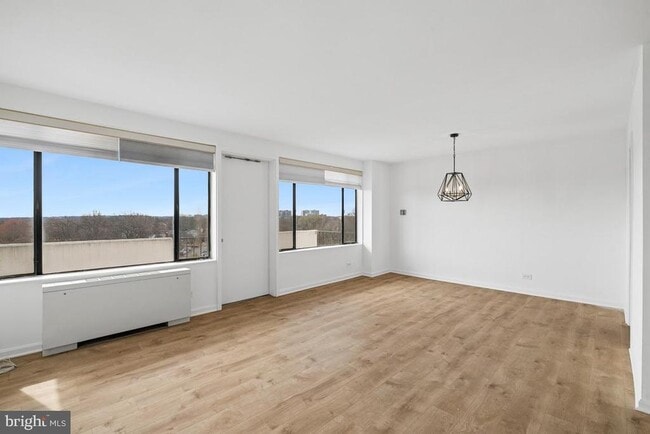 Building Photo - 4501 Arlington Blvd