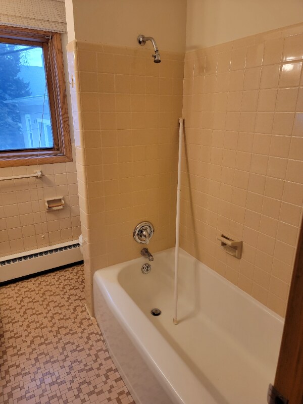 Building Photo - 1416 E 46th St