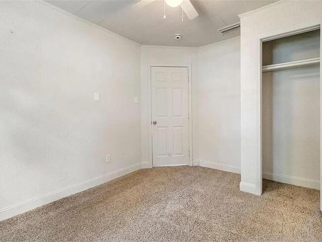 Building Photo - 2869 Ralston Rd