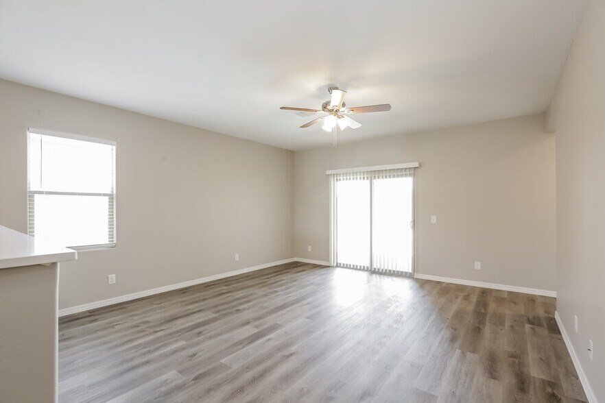 Building Photo - 8139 W Atlantis Way