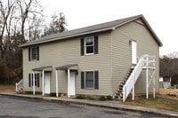 Building Photo - 6