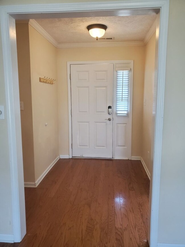 Building Photo - Beautiful 4 Bedroom home in Fayetteville!