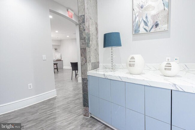 Building Photo - 502 Sunset View Terrace SE