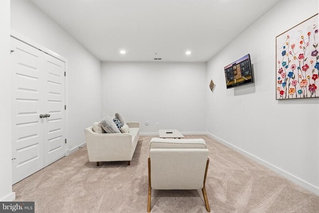 Building Photo - 16007 Hyde Pk Pl