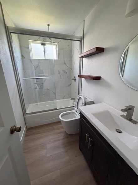 Building Photo - 1315 Ameluxen Ave