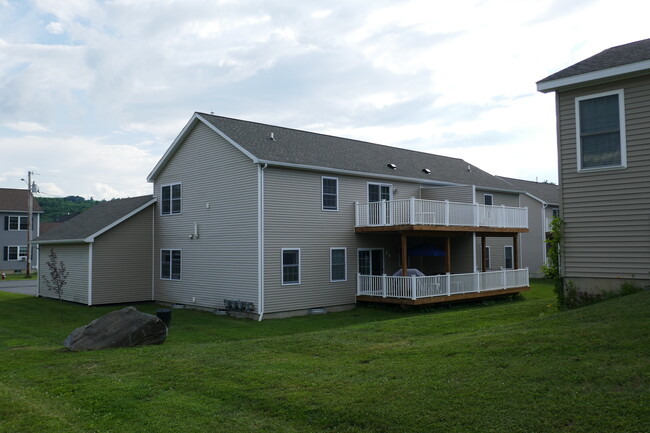 Building Photo - 39 Rudd Farm Dr