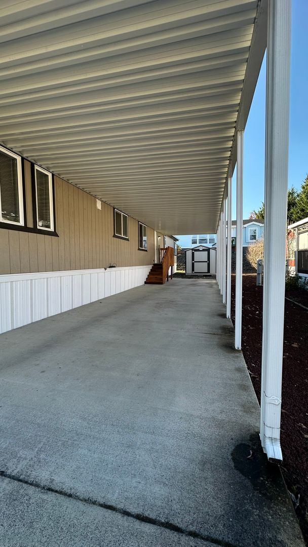 Building Photo - 3 Bedroom Manufactured Home in 55+Older