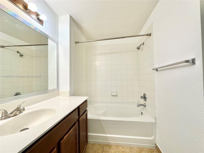 Building Photo - 10870 NW 88th Terrace