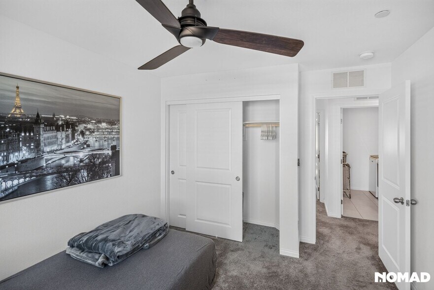 Building Photo - 1074 Page Pk Ln