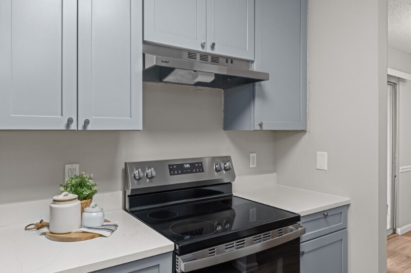 Building Photo - 1607 Redbird Cove
