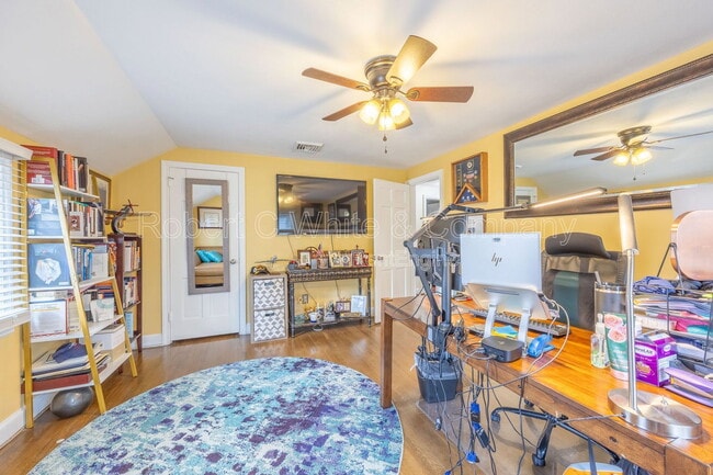 Building Photo - 4 Trotwood Dr