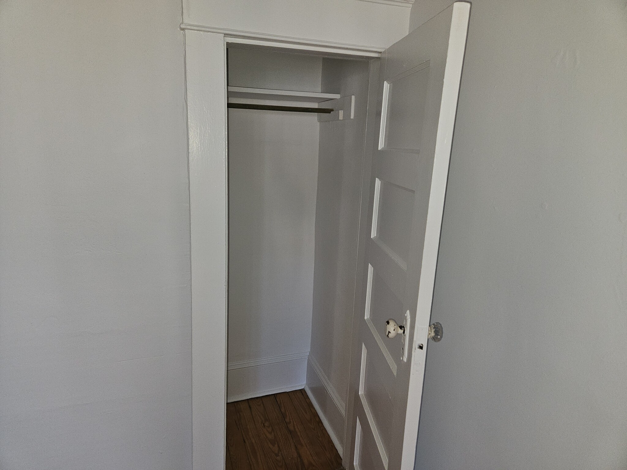 Building Photo - 209 S 2nd St