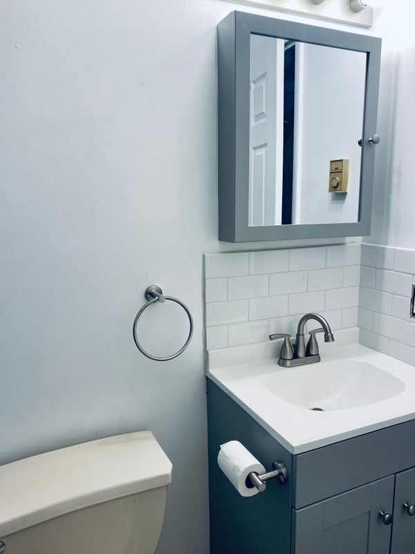 Building Photo - 848 N 16th St