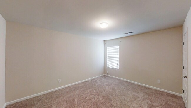 Building Photo - 380 Stablebridge Dr