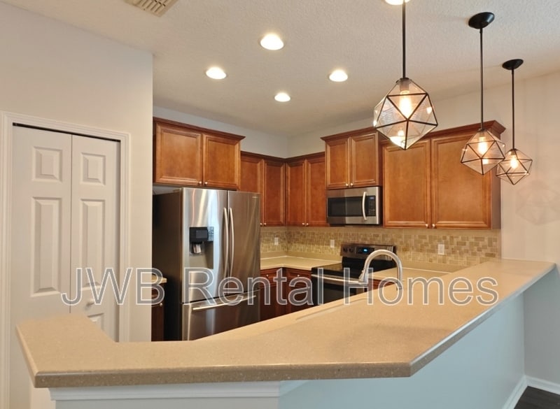 Building Photo - 6176 Casterbridge Rd