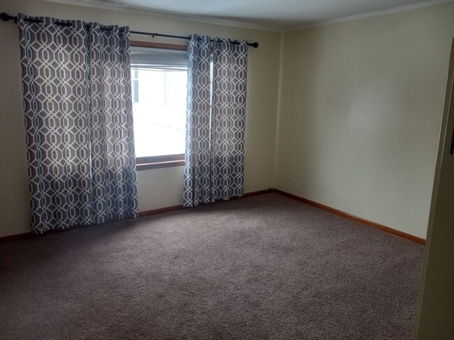 Primary Photo - 67 N Kennebec Ave