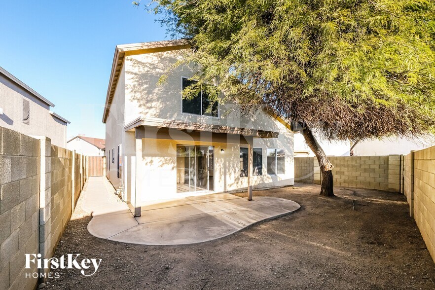 Building Photo - 7351 W Eva St