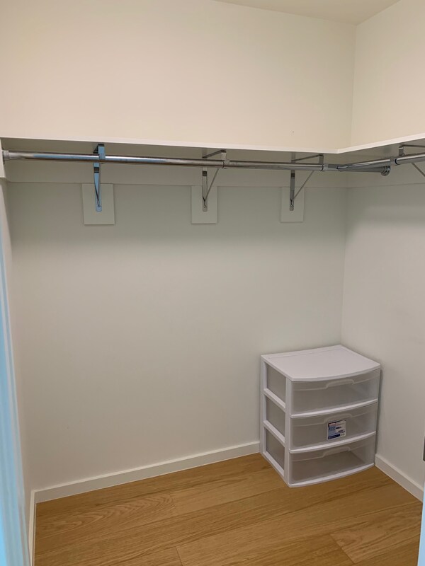 Building Photo - 889 Francisco St