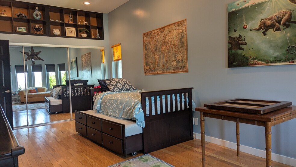 Second Bedroom - 7121 Hillside Ave
