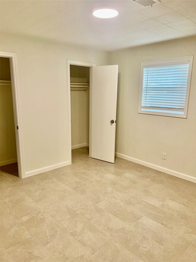 Building Photo - 21510 Ruth Dr