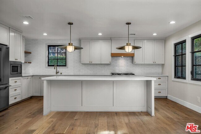 Building Photo - 4267 Don Jose Dr