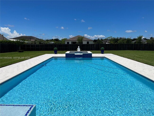 Building Photo - 17040 SW 280th St