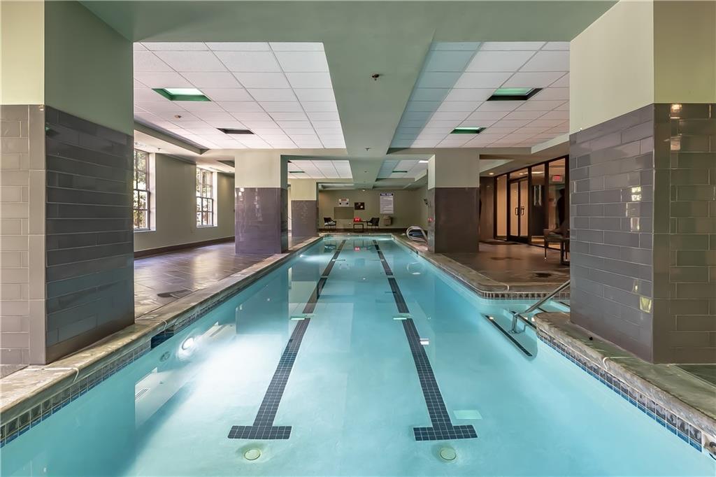 Building Photo - 1101 Juniper St NE