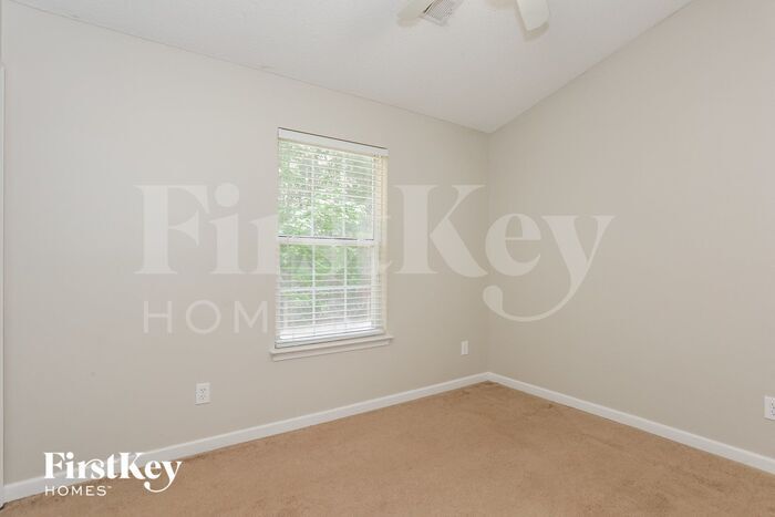 Building Photo - 128 Watercress Ct