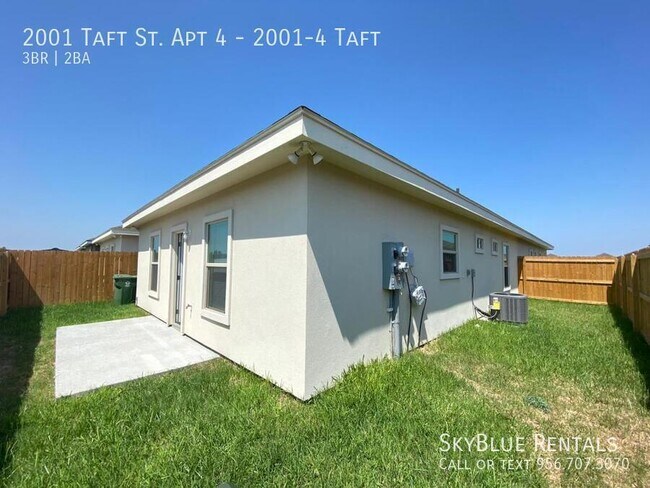 Building Photo - 2001 Taft St