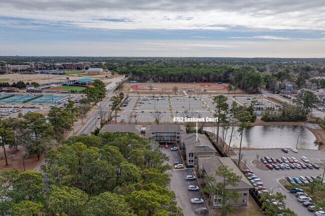 Building Photo - 4752 Seahawk Ct
