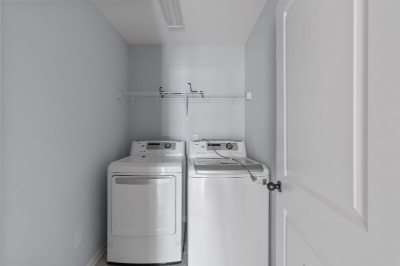 Building Photo - 8438 Brookmoor Ln