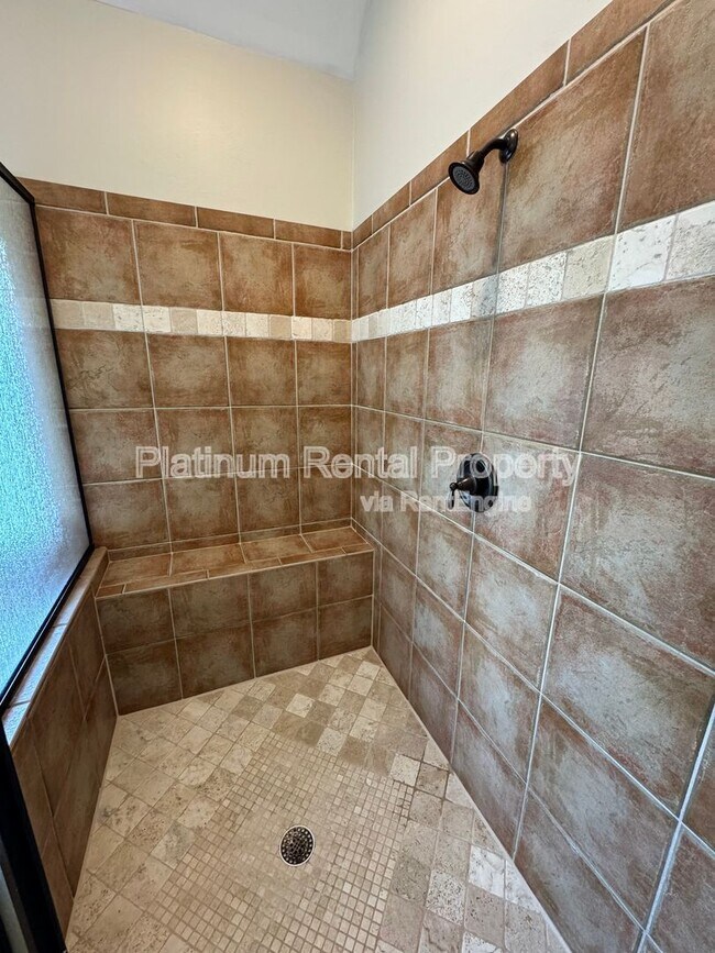 Building Photo - 830 Eden Green Ct